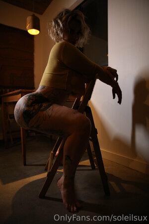 Original 1280 px/ 1920 px