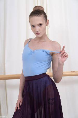 Original 533 px/ 800 px