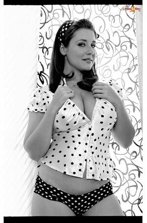 Original 1059 px/ 1600 px