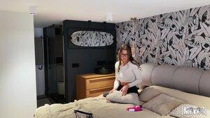 Original 3265 px/ 1837 px