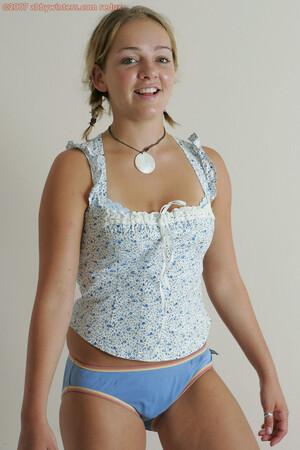 Original 981 px/ 1472 px