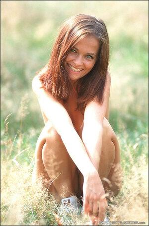 Original 677 px/ 1024 px