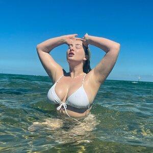 Original 1200 px/ 1200 px