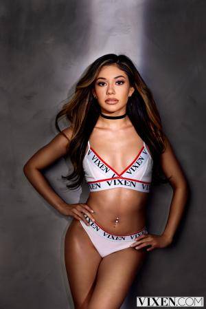 Original 2000 px/ 2999 px