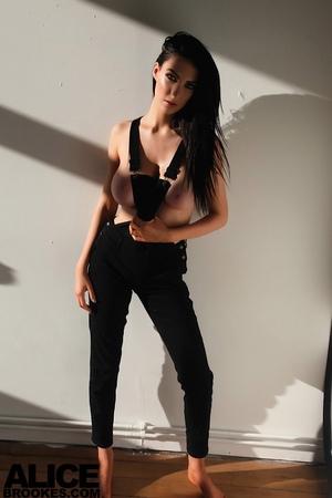 Original 749 px/ 1123 px