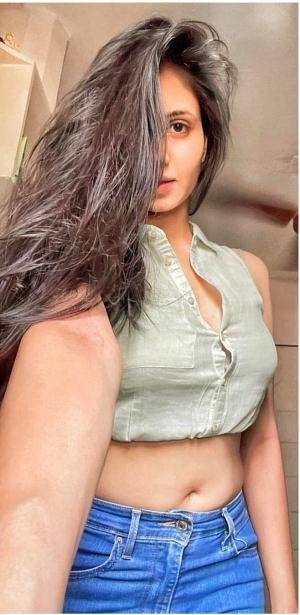 Original 658 px/ 1351 px