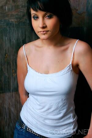 Original 1067 px/ 1600 px