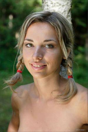 Original 854 px/ 1280 px