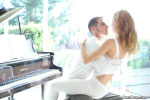 Original 1500 px/ 1000 px