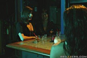 Original 900 px/ 599 px