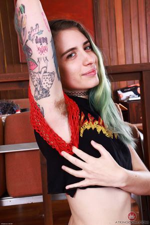 Original 2001 px/ 3000 px