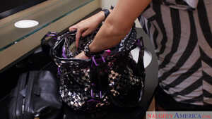 Original 2500 px/ 1406 px