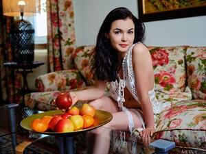 Original 4324 px/ 3243 px