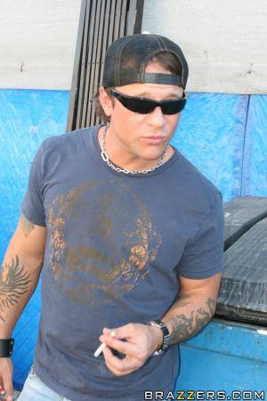 Original 600 px/ 900 px