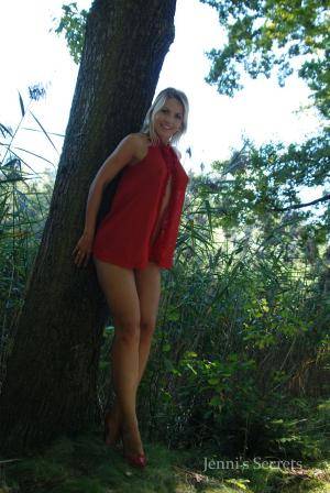 Original 857 px/ 1280 px