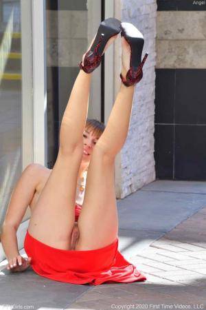 Original 852 px/ 1280 px