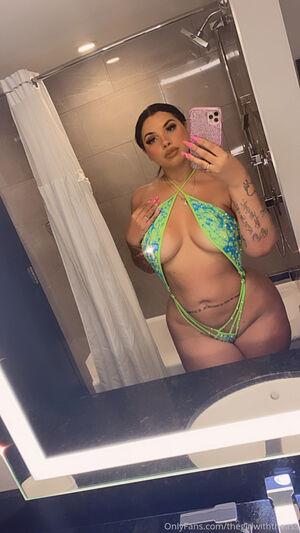 Original 1242 px/ 2208 px