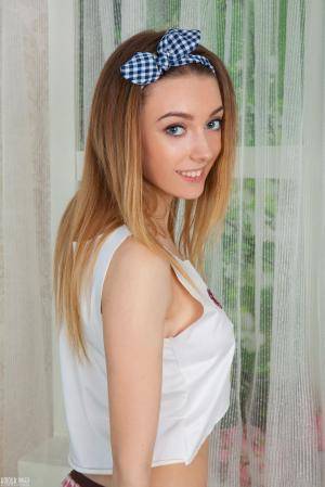 Original 854 px/ 1280 px