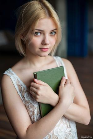 Original 2671 px/ 4000 px