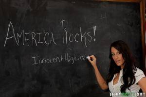 Original 1050 px/ 700 px