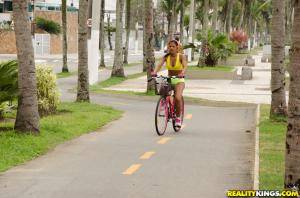 Original 3840 px/ 2542 px