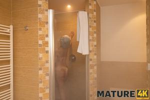 Original 4090 px/ 2728 px