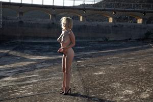 Original 3000 px/ 2000 px