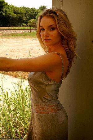 Original 1021 px/ 1536 px