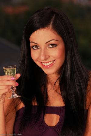 Original 1067 px/ 1600 px