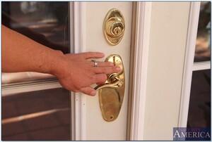 Original 850 px/ 573 px