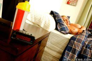 Original 900 px/ 599 px