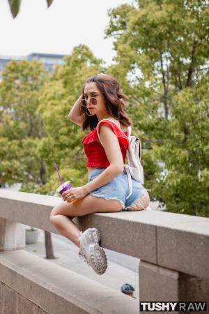 Original 2000 px/ 3000 px