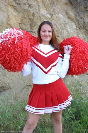 Original 682 px/ 1024 px