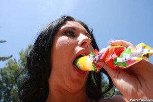 Original 3000 px/ 2000 px