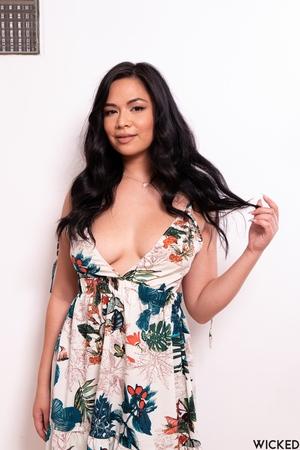 Original 1280 px/ 1920 px