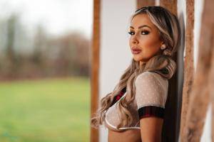 Original 4500 px/ 3000 px