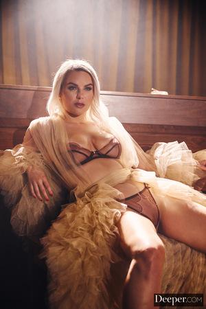 Original 2000 px/ 2999 px