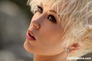 Original 3000 px/ 2000 px