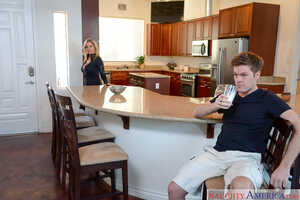 Original 2500 px/ 1668 px