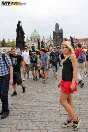 Original 854 px/ 1280 px