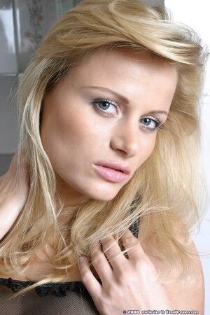 Original 1330 px/ 1996 px