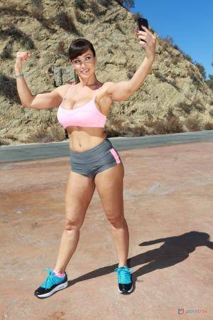 Original 1728 px/ 2592 px