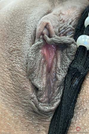 Original 2000 px/ 3000 px