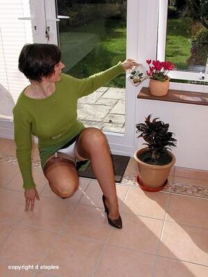 Original 563 px/ 750 px