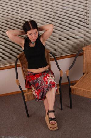 Original 1021 px/ 1536 px