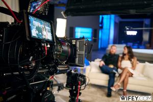 Original 2999 px/ 2000 px