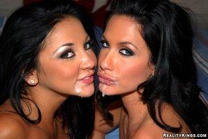 Original 900 px/ 602 px