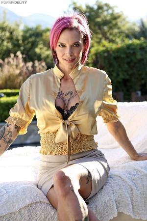 Original 1440 px/ 2160 px