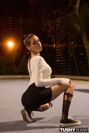 Original 2000 px/ 2999 px