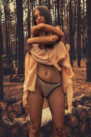 Original 2000 px/ 3000 px